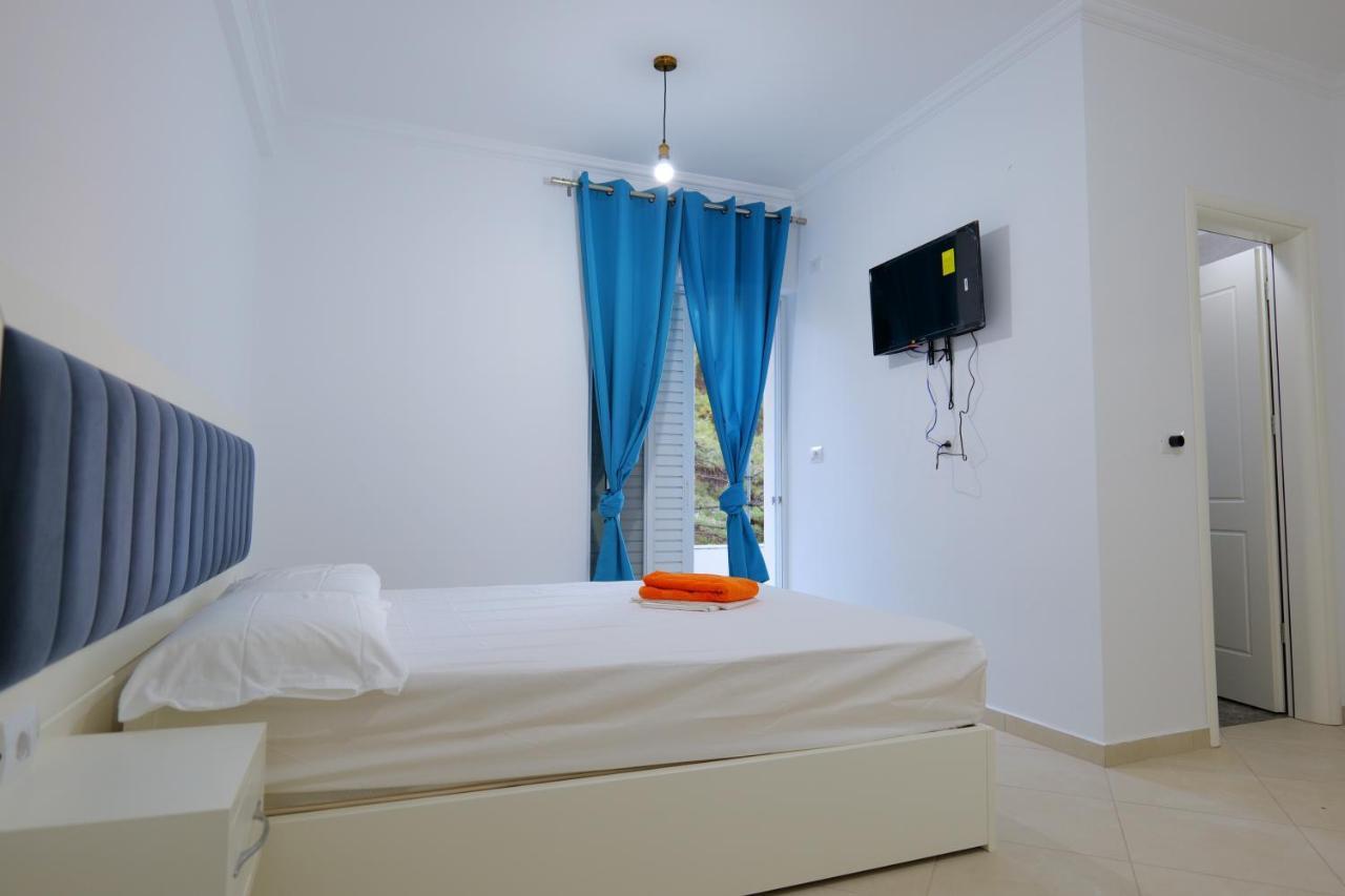 Davide Rooms Саранда Екстер'єр фото