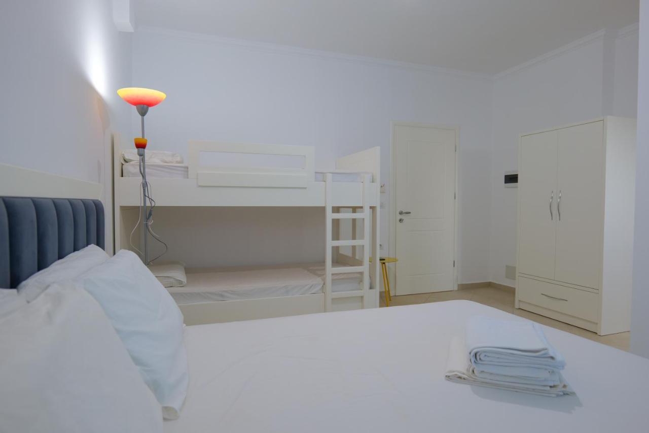 Davide Rooms Саранда Екстер'єр фото