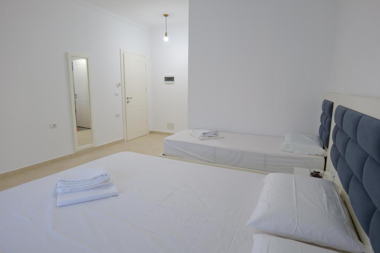 Davide Rooms Саранда Екстер'єр фото
