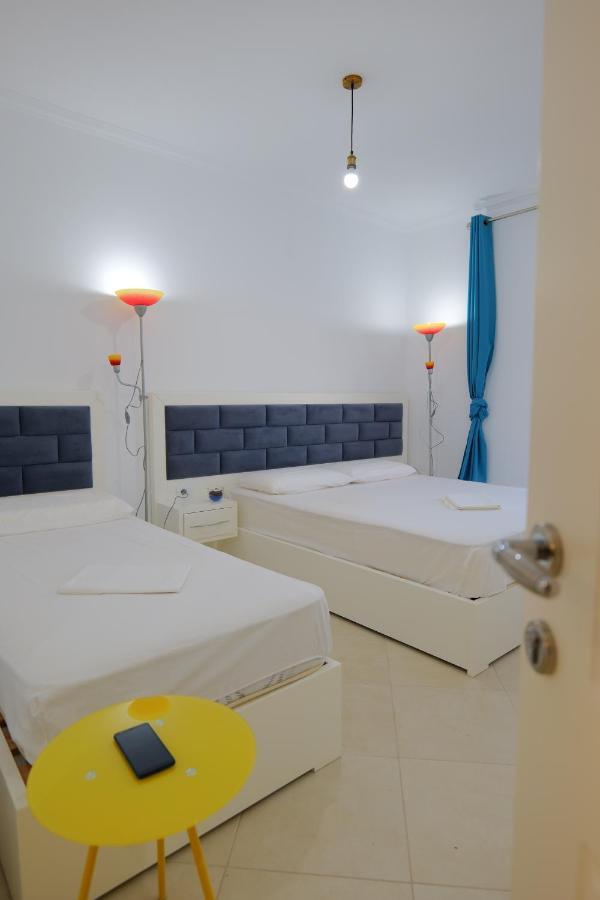 Davide Rooms Саранда Екстер'єр фото